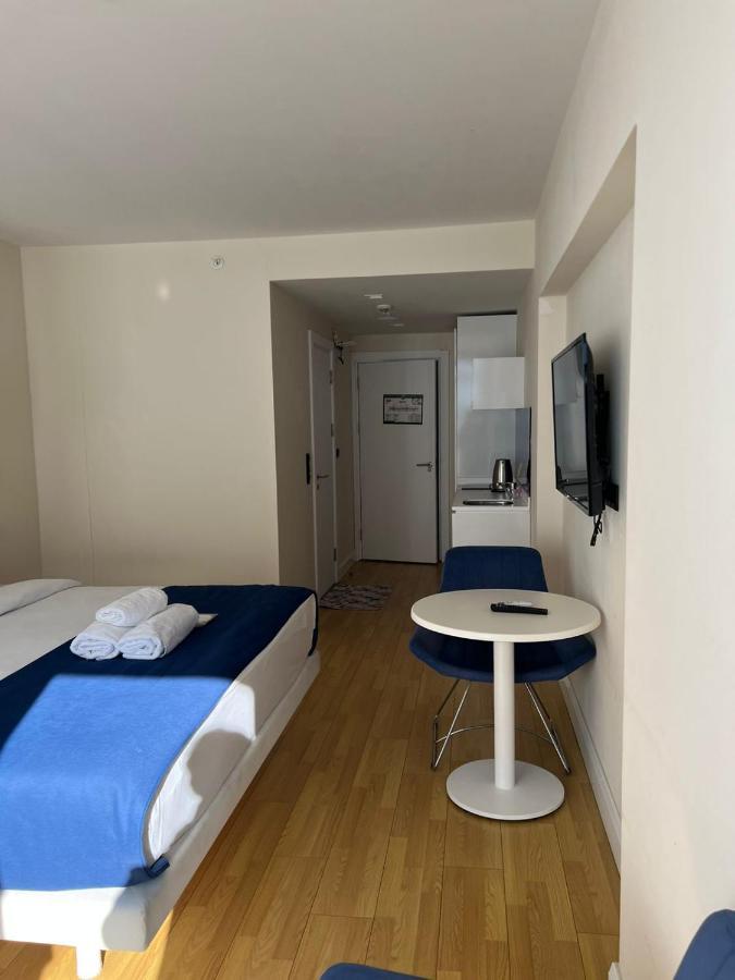 Aparthotel In City Батуми Экстерьер фото