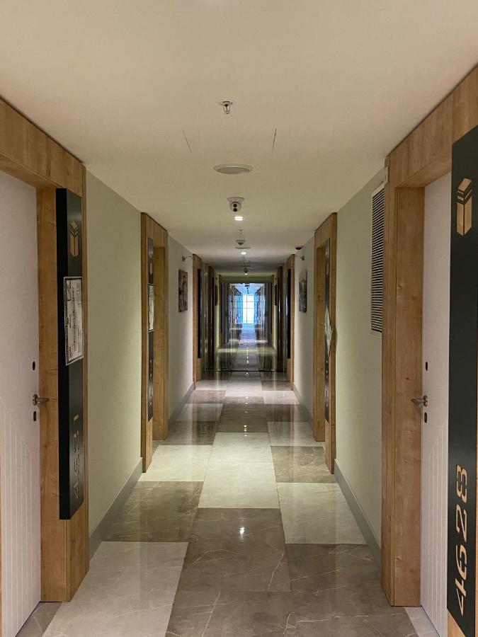 Aparthotel In City Батуми Экстерьер фото