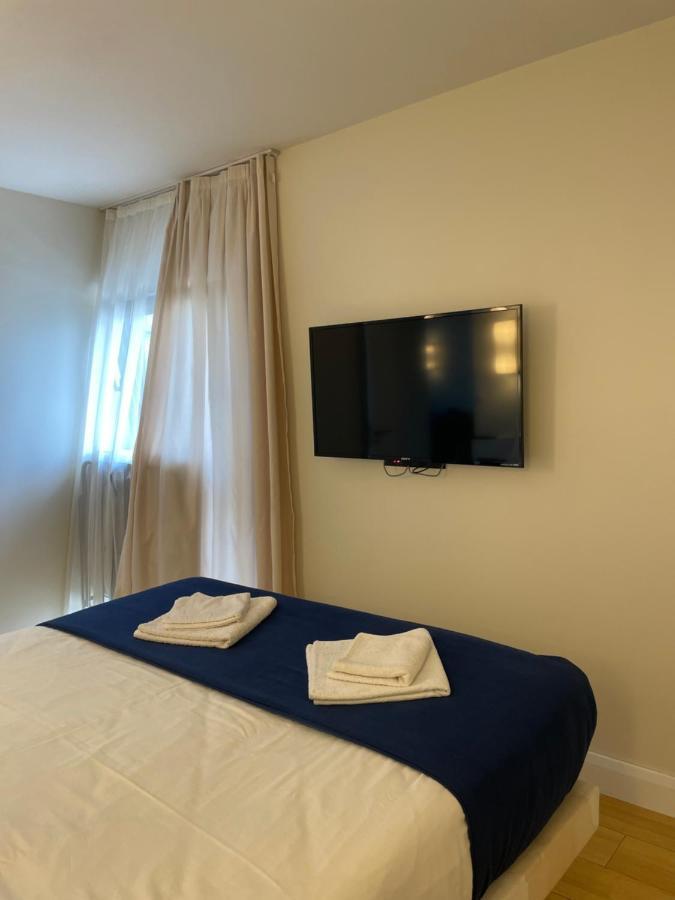 Aparthotel In City Батуми Экстерьер фото